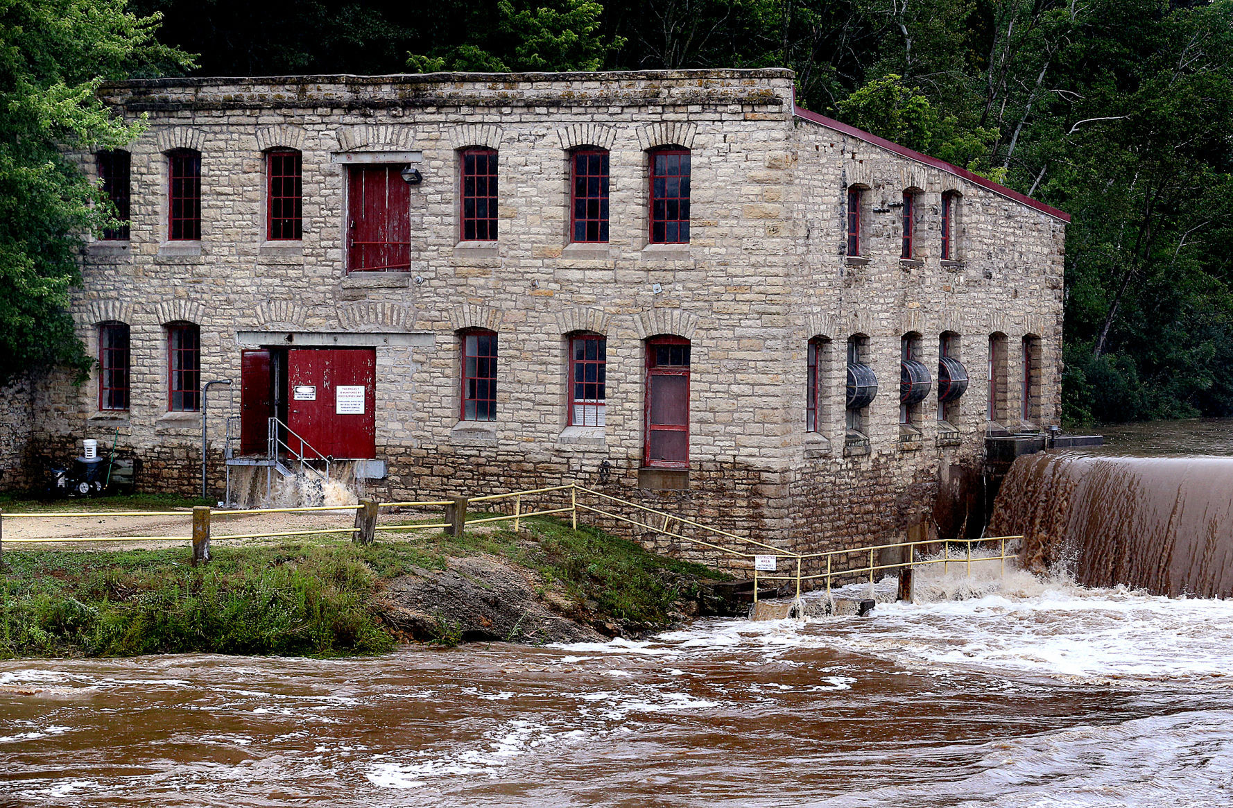 Neshonoc Dam 1